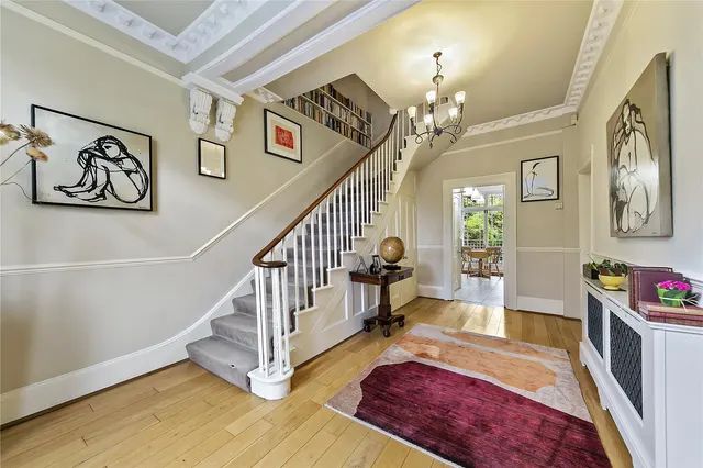 Queens Road, Richmond, TW10, photo 2