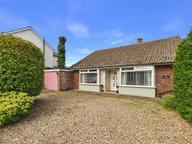 Hungerdown Lane, Lawford, CO11, photo 1