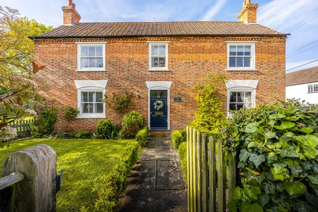 George Street, Helpringham, NG34, photo 1