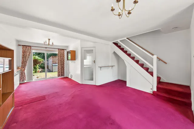 Lilliput Avenue, Northolt, UB5, photo 3