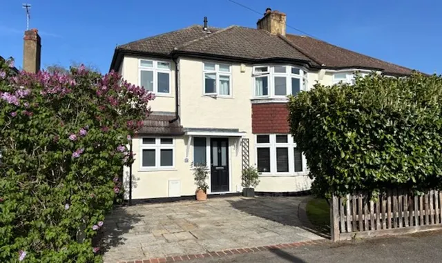 Whitehorse Drive, Epsom, KT18, photo 1