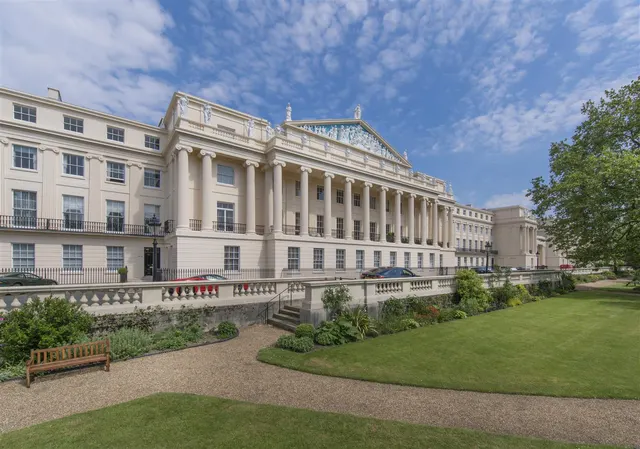 Cumberland Terrace, Regent's Park, London, NW1 4HP, photo 1