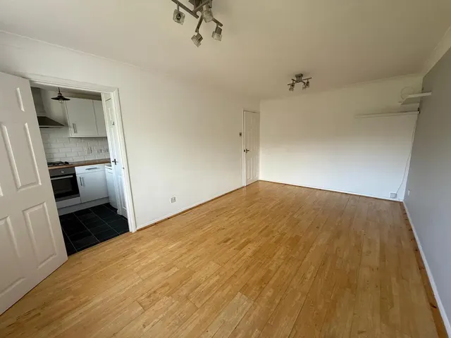 Photo 3 — Albany Mews Ware, Herts SG12 7AL