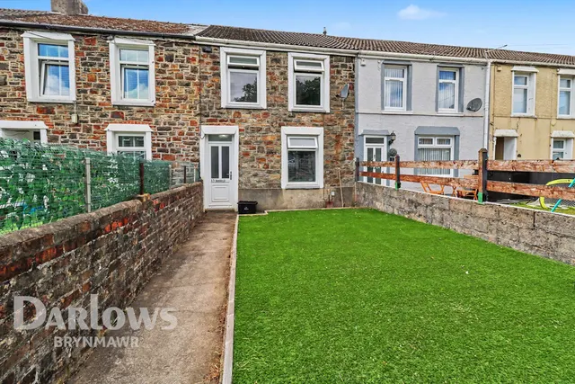 Pochin Crescent, Tredegar, photo 1