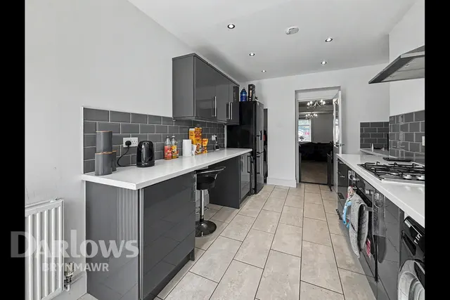 Pochin Crescent, Tredegar, photo 3