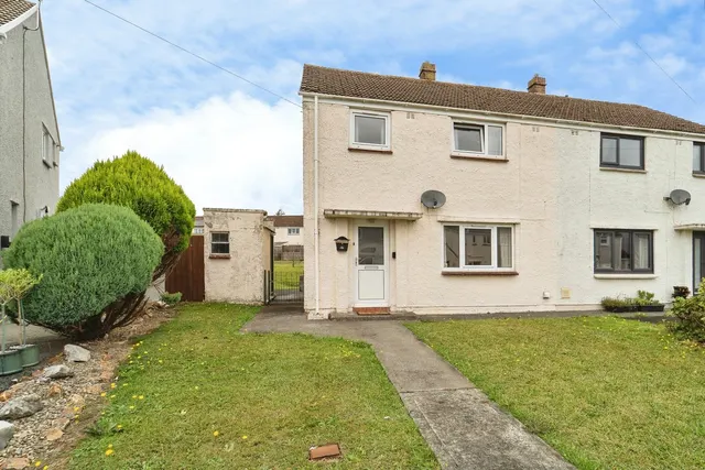 Delapoer Drive, Haverfordwest, SA61, photo 1