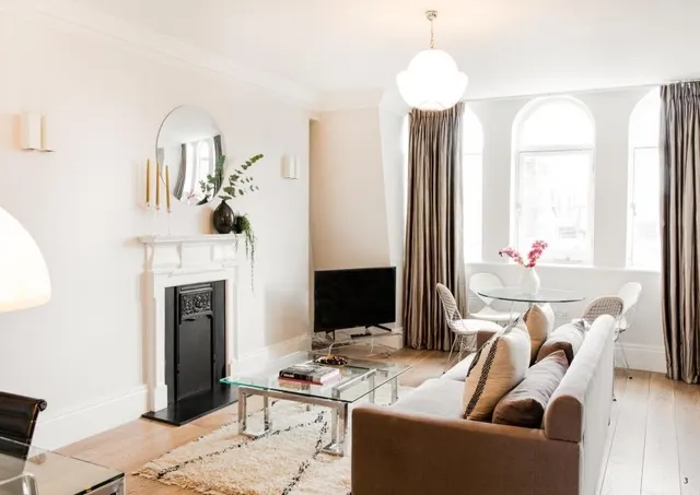 Welbeck Street, London, W1G, photo 2