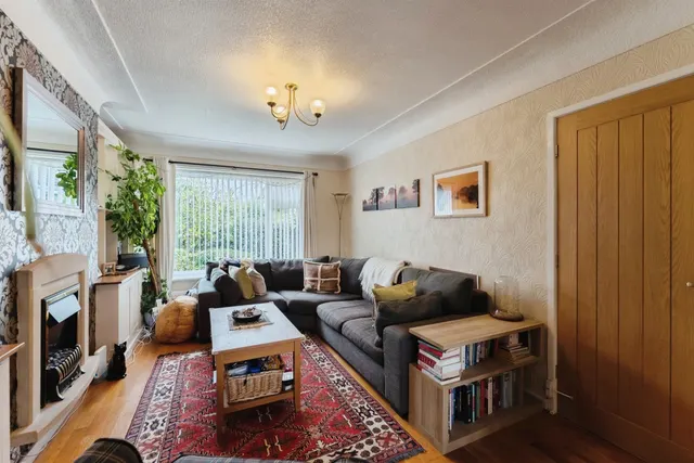 Laurelhurst Avenue, Wirral, CH61, photo 2