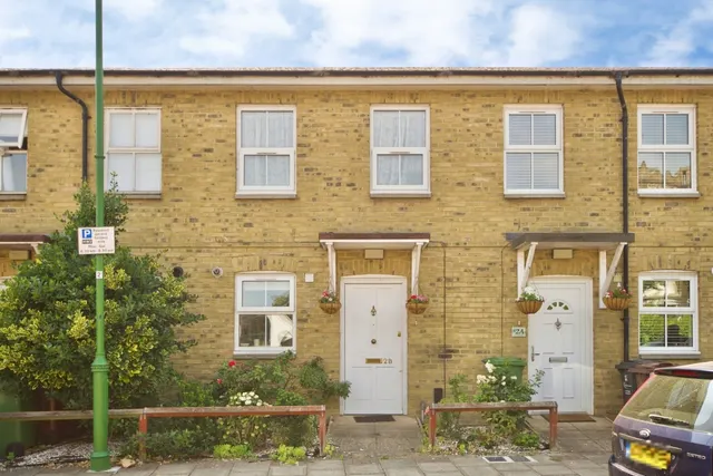 Church Lane, Dagenham, RM10, photo 1