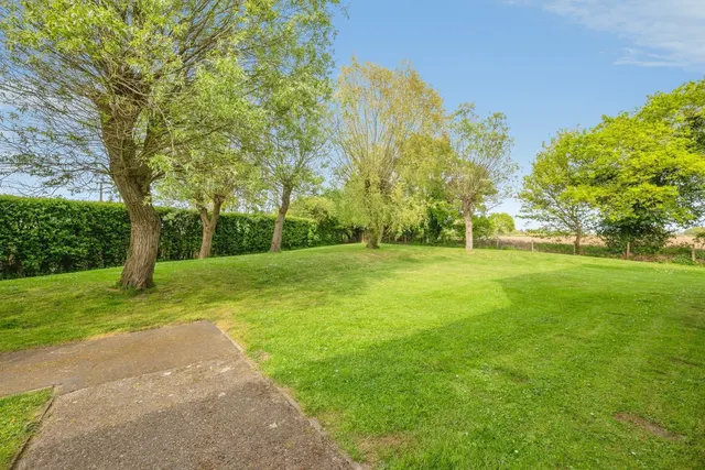 Photo 3 — Ormesby Road, Badersfield, Norwich