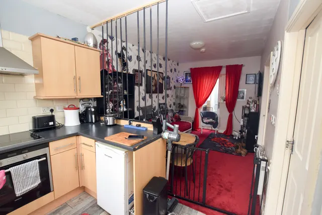 Glebeland Court, Donnington, TF2, photo 2