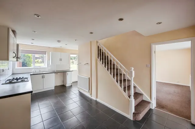 Photo 2 — Martin Lane, Bawtry, Doncaster