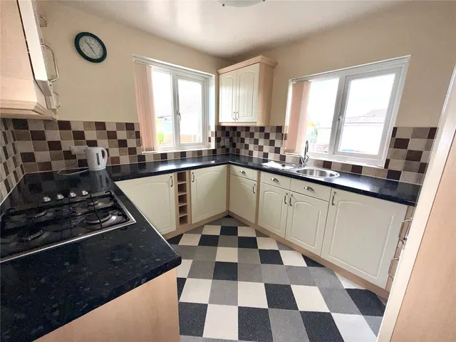 Kingston Close, Knott End-on-Sea, FY6, photo 3
