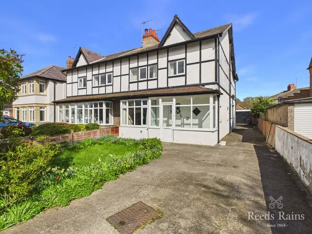 St. Chad Road, Bridlington, East Yorkshire, YO16, photo 1