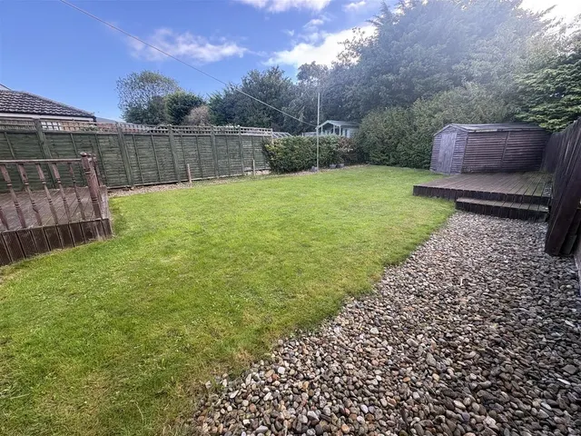 Photo 2 — Southgate Crossgates, Scarborough, Scarborough YO12 4LZ