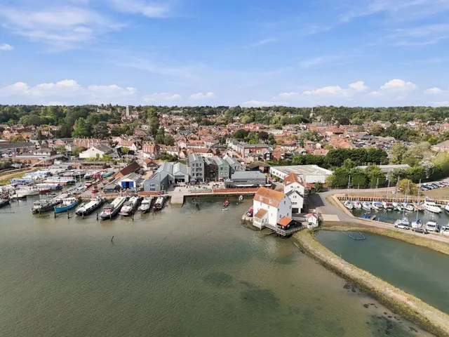 Tide Mill Way, Woodbridge, IP12, photo 1