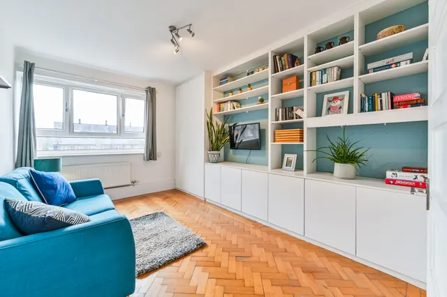 42 Denman House, Lordship Terrace, London, photo 1