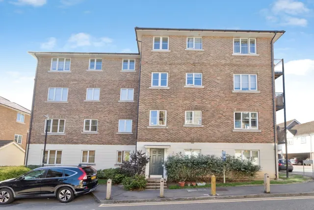 Baker Crescent, Dartford, DA1, photo 1
