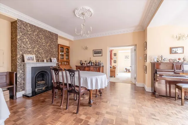 Montagu Road, Datchet, SL3, photo 3