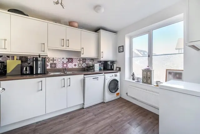 Limbrey Drive, Olney, MK46, photo 3
