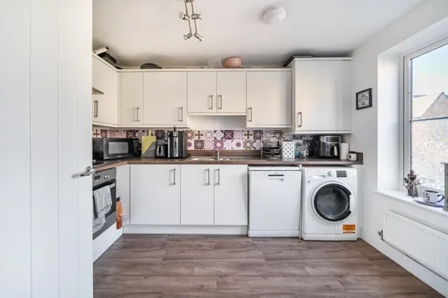 Limbrey Drive, Olney, MK46, photo 2