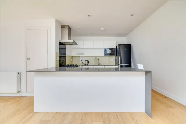 Broughton Road, London, SW6, photo 3