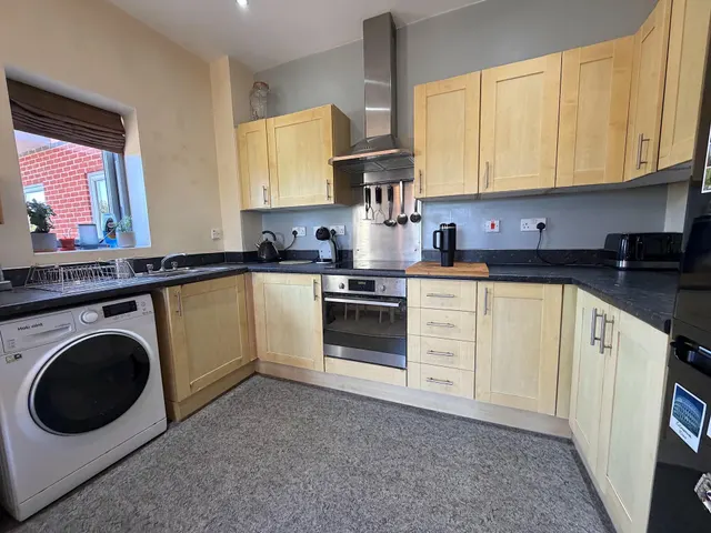 Girton Road, Cannock Town Centre, WS11, photo 3