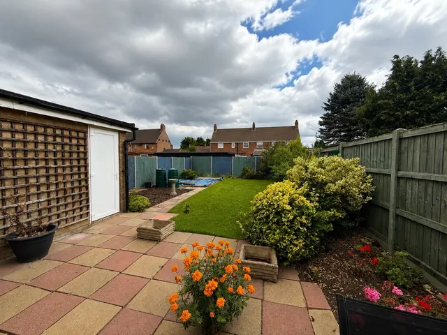 Photo 2 — Sparkes Way, Feltwell, Thetford