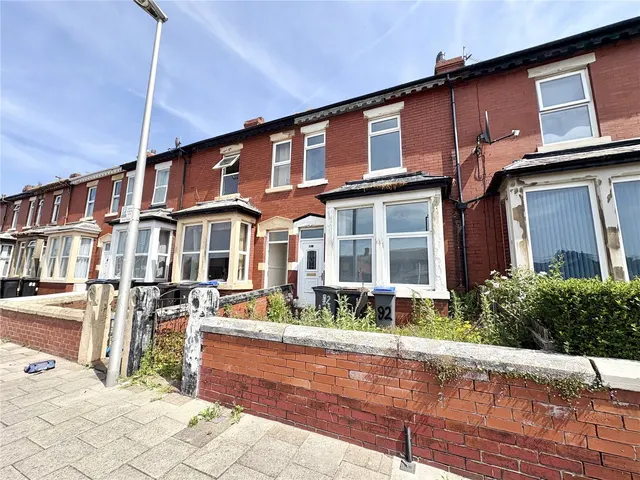 Victory Road, Blackpool, FY1, photo 1
