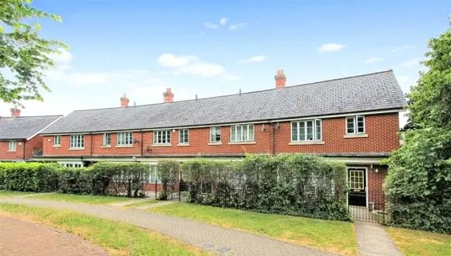 Hodgkins Mews, Stanmore, HA7, photo 1