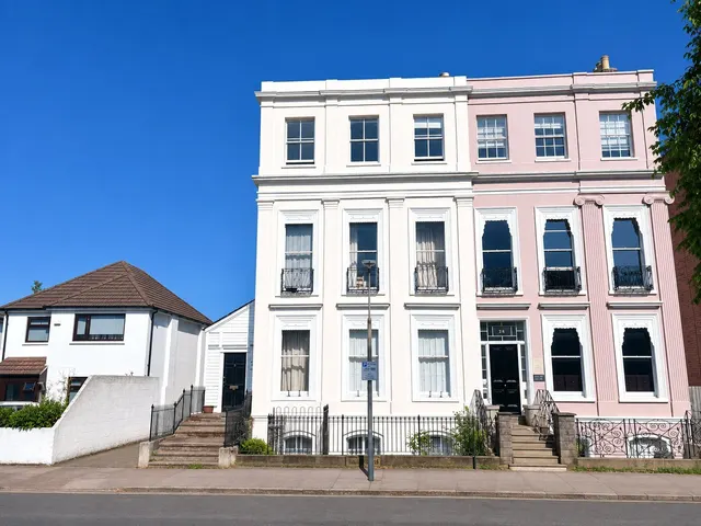 Priory Street, Cheltenham, GL52, photo 1