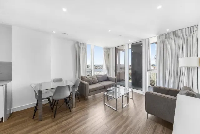 Hebden Place, Nine Elms, SW8, photo 1