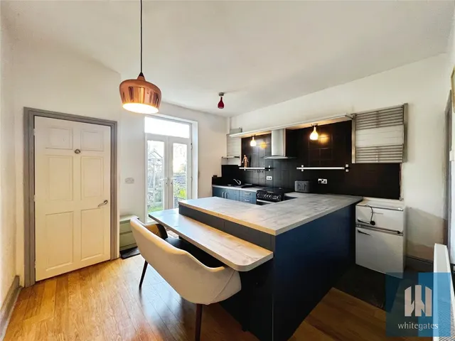 Lightcliffe Road, Brighouse, HD6, photo 2