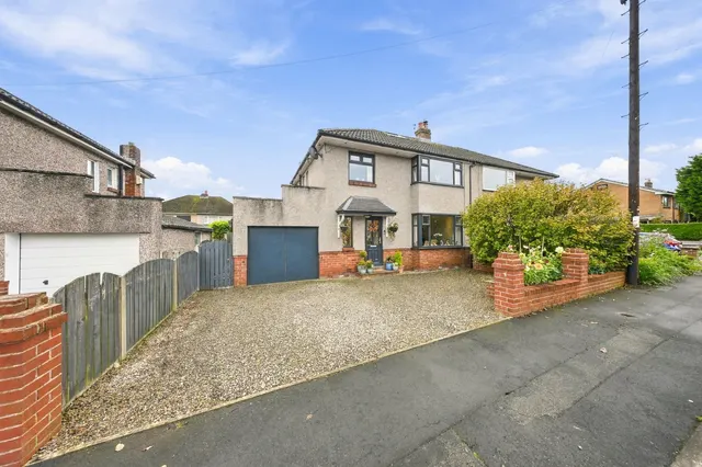 Lyndon Avenue, Great Harwood, BB6, photo 1