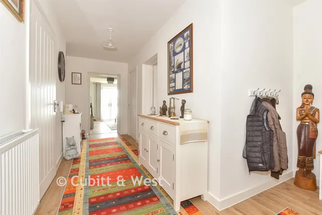 Wadham Chase, Littlehampton, BN17, photo 3