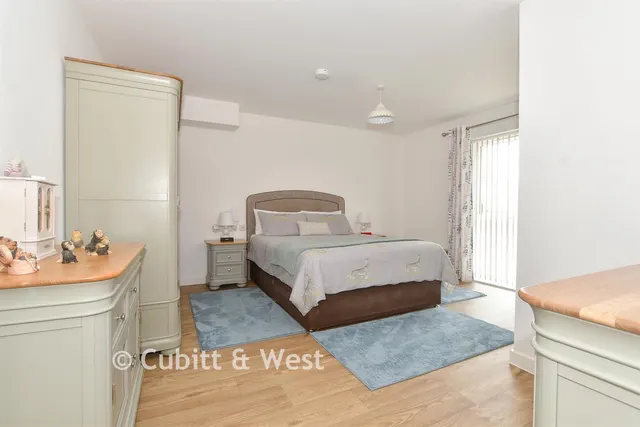 Wadham Chase, Littlehampton, BN17, photo 2