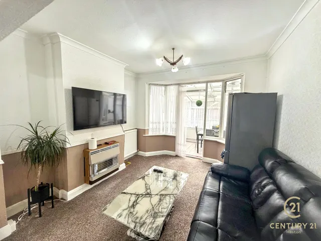 Rosecroft Road, Southall, UB1, photo 3