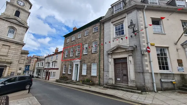 Higher Market Street, Penryn, photo 1