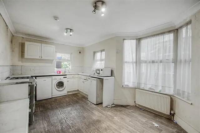 Derby Road, London, E7, photo 3