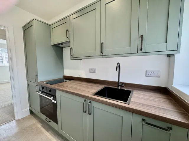 Ashley Road, Parkstone, BH14, photo 2