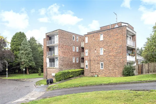 Grangedale Close, Northwood, HA6, photo 1