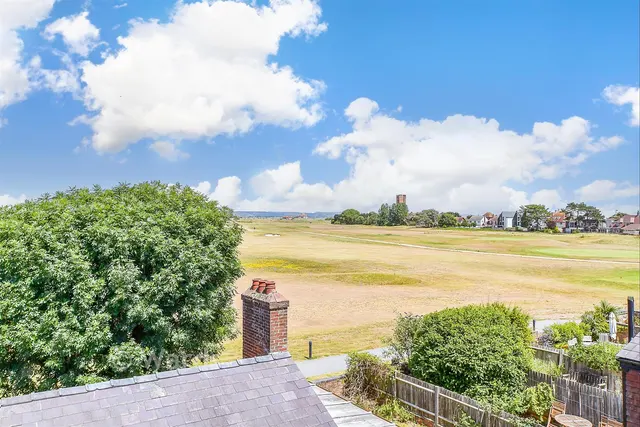 St. Andrew's Road, Littlestone, TN28, photo 3