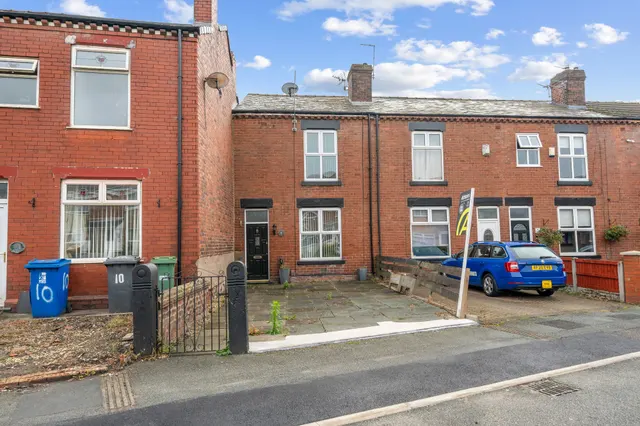 Bryn Road South, Ashton-In-Makerfield, Wigan, Wigan, WN4 8QR, photo 1