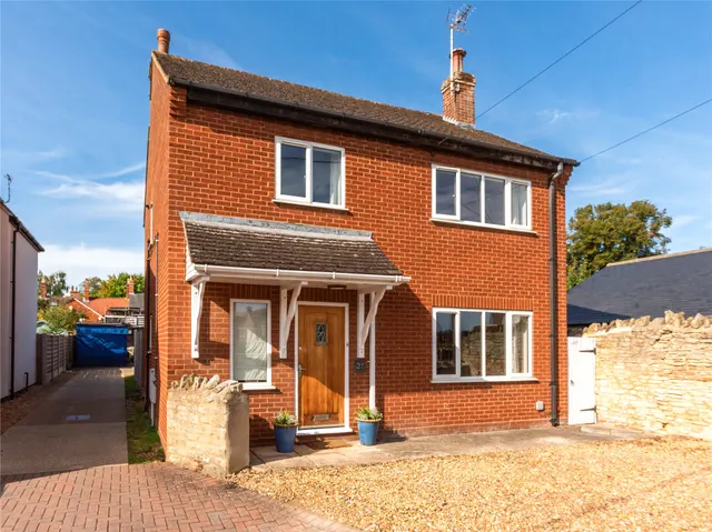 East Street, Olney, MK46, photo 1