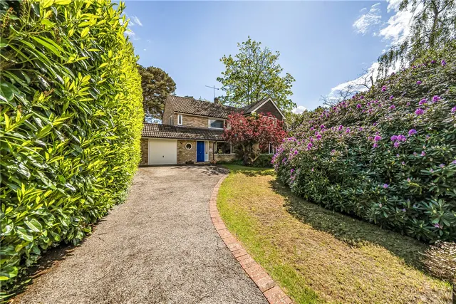 Grove Road, Hindhead, GU26, photo 1