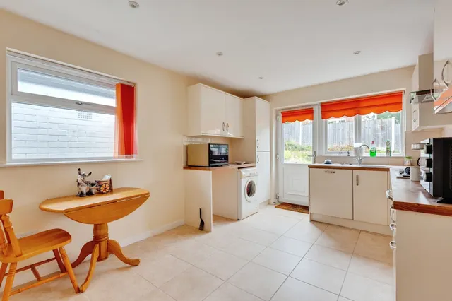 Gateacre Park Drive, Liverpool, L25, photo 3