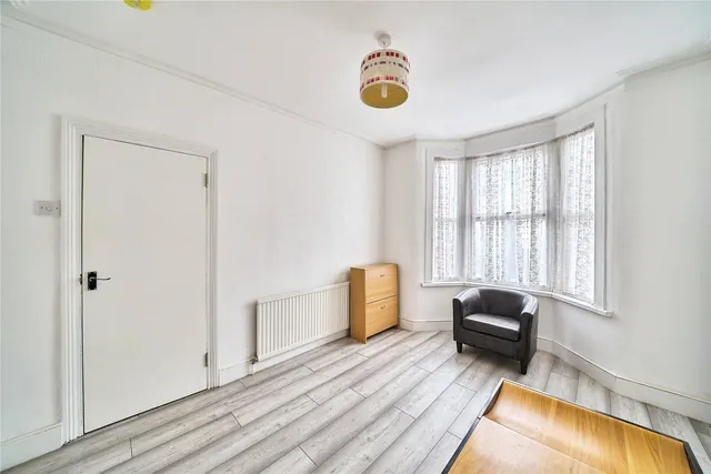 Brock Road, London, E13, photo 2