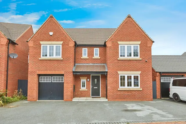 Sandal Close, Boulton Moor, Derby, photo 1