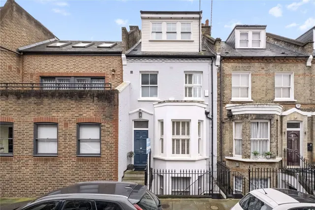 Photo 2 — Uverdale Road, London, SW10 0SS