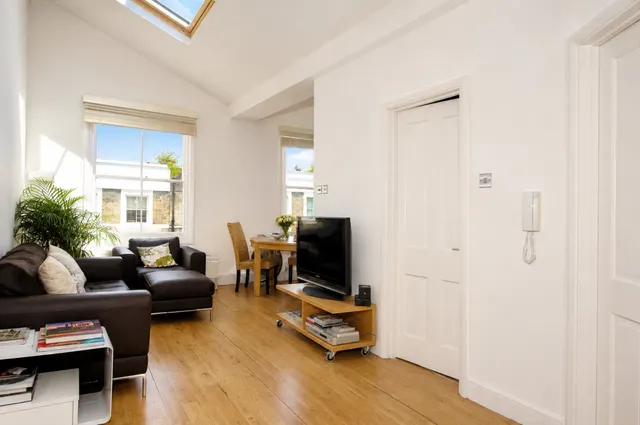 Westbourne Park Road London W11, photo 1